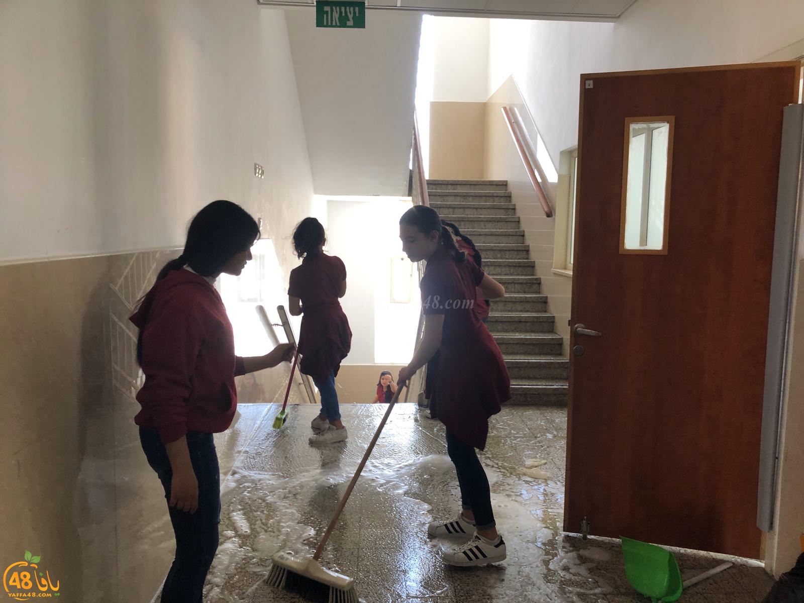 حملة نظافة ووقاية صحية تحت شعار مدرستي مسؤوليتي في مدرسة تراسنطا الثانوية بيافا